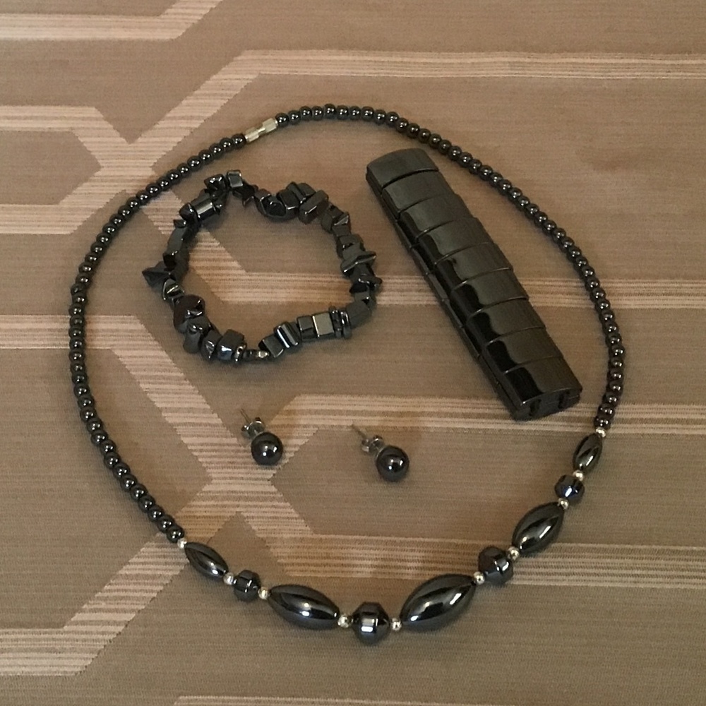 Black bead necklace, bracelets and earring set